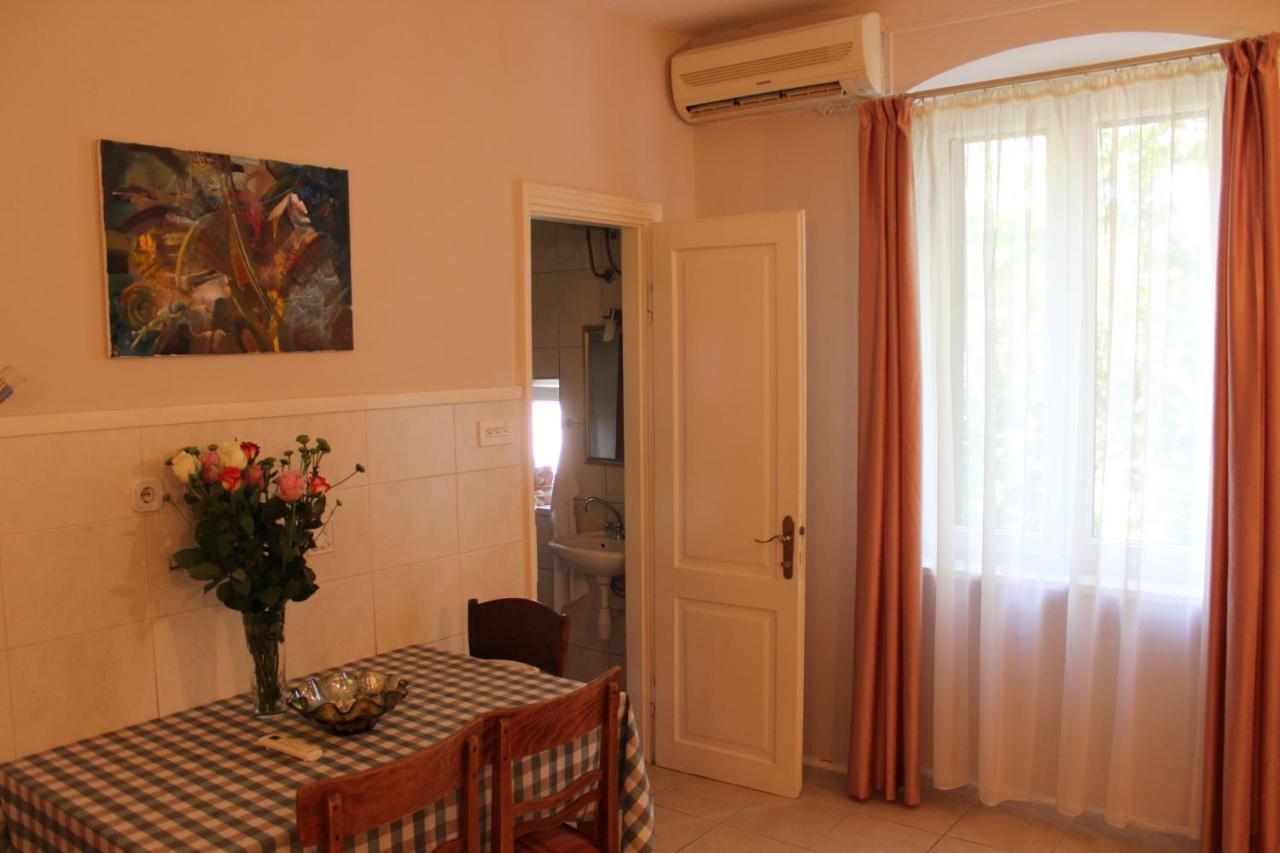 Adagio Theatre Apartment سبليت المظهر الخارجي الصورة