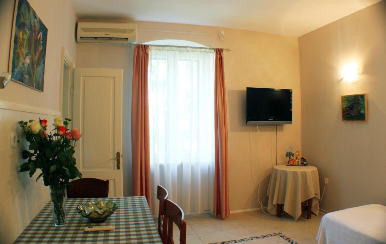 Adagio Theatre Apartment سبليت المظهر الخارجي الصورة