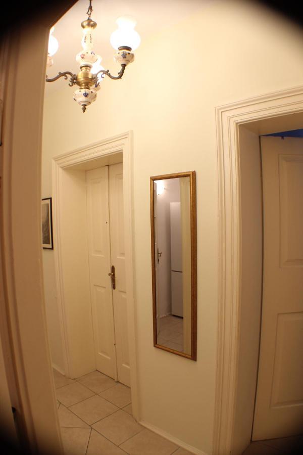 Adagio Theatre Apartment سبليت المظهر الخارجي الصورة
