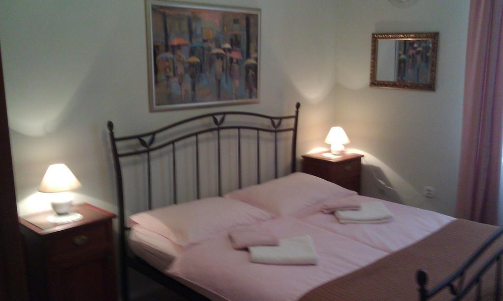Adagio Theatre Apartment سبليت الغرفة الصورة
