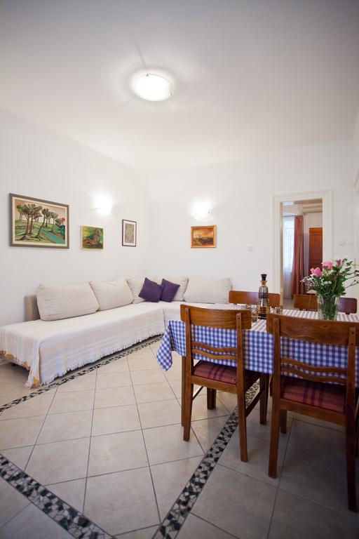 Adagio Theatre Apartment سبليت الغرفة الصورة
